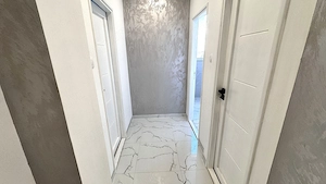 Nagykállóban 69 nm-es 2 szoba-nappalis igényes újszerű lakás eladó - kép 13