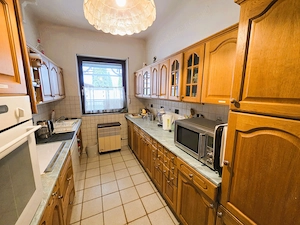 Kiskunhalas 5 szobás, 2 lakrészes, napelemes családi ház eladó! - kép 6