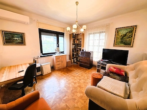 Kiskunhalas 5 szobás, 2 lakrészes, napelemes családi ház eladó! - kép 3