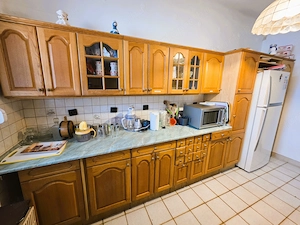 Kiskunhalas 5 szobás, 2 lakrészes, napelemes családi ház eladó! - kép 7