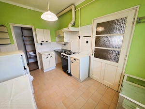 Kiskunhalas 5 szobás, 2 lakrészes, napelemes családi ház eladó! - kép 13