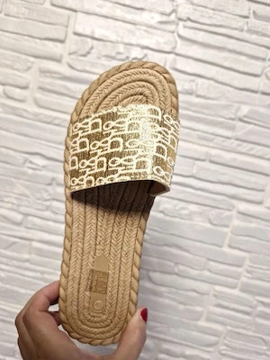 ÚJ, Címkés Elegáns Arany Papucs 41