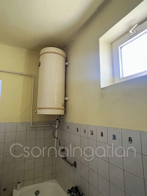 Csorna - 1127 m2-es telken bontandó ház eladó - kép 7