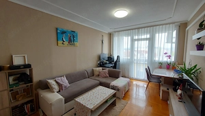 Eladó 2 szobás, erkélyes, felújított lakás Újpesten!