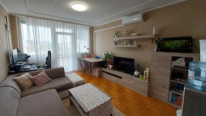 Eladó 2 szobás, erkélyes, felújított lakás Újpesten! - kép 4