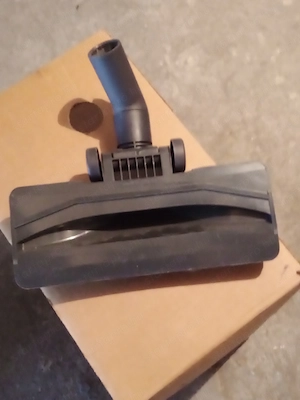 3db Hoover porszívó szívófej  eladó 12000ft óbuda vagy darabra 6000ft személyesen óbudán lakcimemen  - kép 6