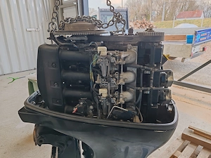 90 LE Mercury 4T külmotor, a hozzá tartozó gázszektorral