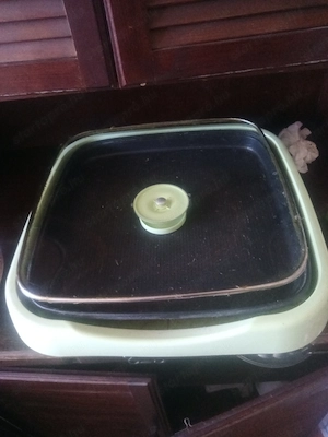 WS Teleshop Hot Plate 9000ft óbuda 36 50 104 8272  Miért jó, hogy a Hot Plate négyszögletű serpenyő  - kép 5