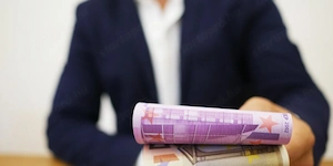 Kölcsönök: Projektjei megvalósítása mezőgazdaságban, iparban, ingatlanpiacon, üzleti életben és külü