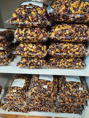 AURORA BAITS piros kukoricás horgász etetőanyagok Kaposvárról - kép 6