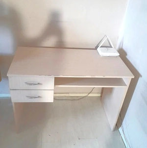 Fiókos Íróasztal jelképes áron elvihető - kép 6