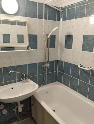 Palotavárosban belváros mellett Cserepes közben 1 emeleten 1+1 szobás 42 m2-es szép állapotú lakás - kép 2