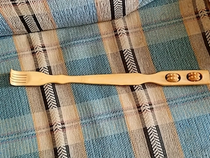 bambusz hátvakaró és masszírozó 3000ft óbuda 36 50 104 8272