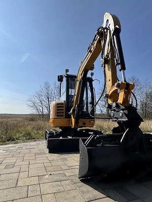 Eladó Caterpillar CAT 302.7DCR mini kotrógép (2  üzemóra, megkímélt állapot - kép 2