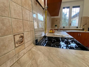 Erkélyes kis lakás eladó Rákospalota csendes részén - kép 7