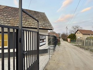 Felújított Kis Ház Nagy Telekkel  Pest Megye Szentmártonkáta Azonnal Költözhető - kép 12