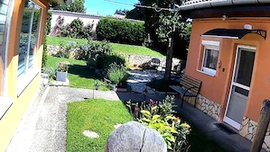 Siklóson emeltszintű kétházas ingatlan olcsón eladó - kép 9