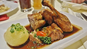 87 2. Szakács német hotel munka Deggendorf