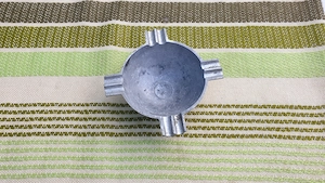 Retró alumínium hamutartó csésze eladó