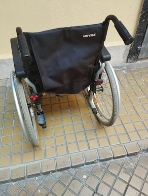 Kerekes szek uj allapotu - kép 3