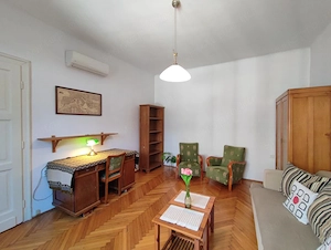 KIADÓ Budapest Akácfa utcában egy 5. emeleti, elszeparált 44 nm-es lakás. - kép 5