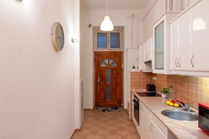 Kiadó Budapest Belvárosában 54 m-es,  berendezett, nappali + 1 hálószobás lakás, június 1-től. - kép 6