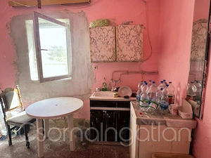 Csorna - felújítandó 2 szobás téglaház 482 m2-es telken eladó - kép 6