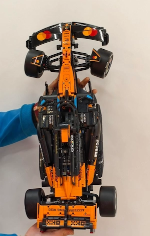 Lego komp. Technic 42228 Mclaren MCL39 F1 Versenyautó 1:8 1675 db Lepin ÚJ - kép 5