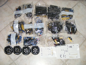 Lego komp. Technic 42206 42207 42228 Brad Pitt APXGP team F-1 versenyautó 1969db 1:8 Lepin ÚJ - kép 6