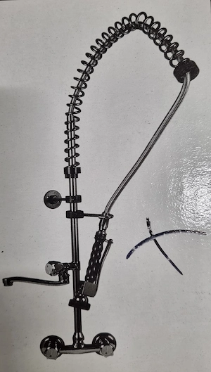 Ipari mosogató előmosó-leverető zuhany kétgombos csapteleppel és kifolyóval - kép 2