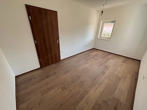 Kiskunhalas Felsővárosban újjáépített 3 szobás, amerikaikonyhás családi ház! - kép 5