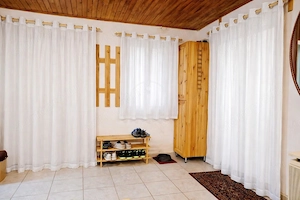 Tisza - tó közelében, összközműves telken lévő nyaraló eladó! - kép 6