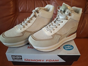 Skechers magas szárú női cipő eladó csökkentett áron - 41 - kép 9