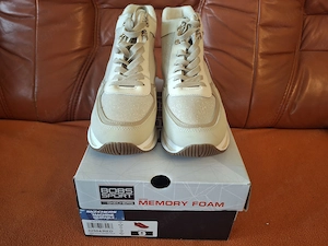 Skechers magas szárú női cipő eladó csökkentett áron - 41 - kép 5