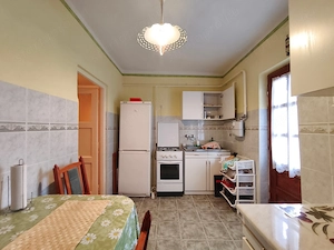 Kiskunhalas belváros szívében 2 szobás kis ház, kedvező áron eladó! - kép 6