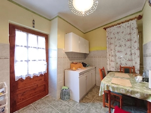 Kiskunhalas belváros szívében 2 szobás kis ház, kedvező áron eladó! - kép 9