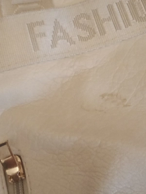 Fashion bags női  krém  szinű válltáska táska eladó 3000ft óbuda  személyes átvétel óbudán lakcimeme - kép 5