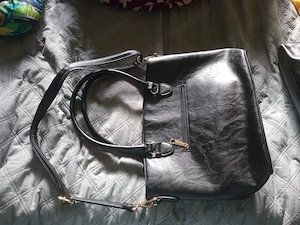 Vállra akasztható új nő táska eladó 9000ft óbuda  személyes átvétel óbudán lakcimemen pota kizárolag - kép 3