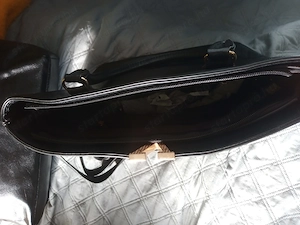 Vállra akasztható új nő táska eladó 9000ft óbuda  személyes átvétel óbudán lakcimemen pota kizárolag - kép 4