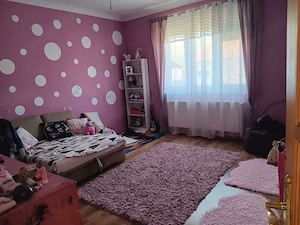 Monor Telepi részén, teljesen felújított 3 szoba + nappalis családi ház 500 m2 telekkel  - kép 8