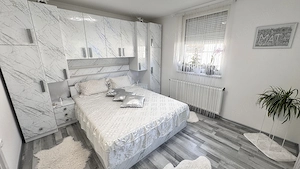 Nyírpazonyban fiatal 96 nm-es 3 szoba-nappalis merdencés prémium családi ház eladó - kép 10