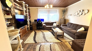 Nyíregyháza-Borbányán 98 nm-es 3 szoba-nappalis igényes családi ház dupla garázzsal eladó