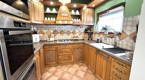 Nyíregyháza-Borbányán 98 nm-es 3 szoba-nappalis igényes családi ház dupla garázzsal eladó - kép 5