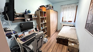 Nyíregyháza-Borbányán 98 nm-es 3 szoba-nappalis igényes családi ház dupla garázzsal eladó - kép 9