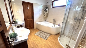 Nyíregyháza-Borbányán 98 nm-es 3 szoba-nappalis igényes családi ház dupla garázzsal eladó - kép 13