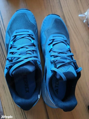 Eladó férfi cipö kitünö ujszerü allapotban - kép 2