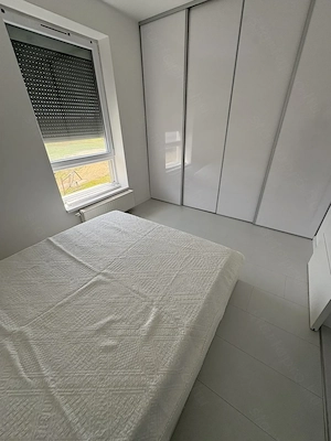 Nyíregyházán a Spanyolkertben, 1.emeleti lakás kiadó! - kép 11