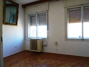 Kecskemét csendes részén 80nm-es lakás eladó. - kép 3