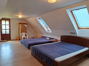 Lakitelek-Tőserdőben egyedi stílusú hétvégi ház eladó. - kép 11