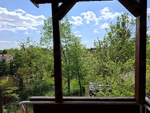 Lakitelek-Tőserdőben egyedi stílusú hétvégi ház eladó. - kép 14